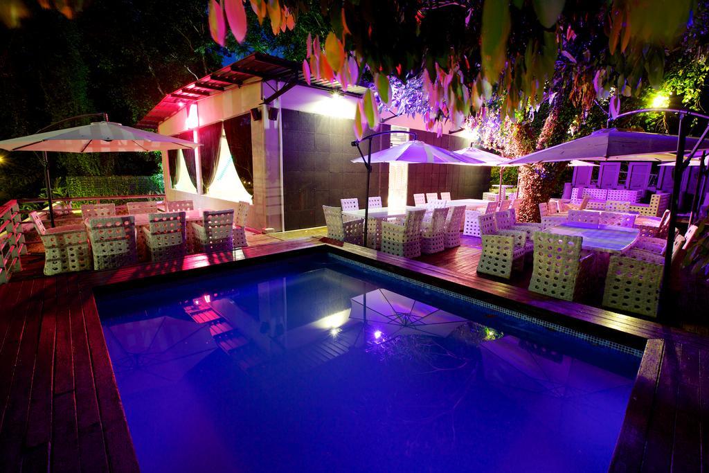 Raintr33 Hotel Singapura Luaran gambar