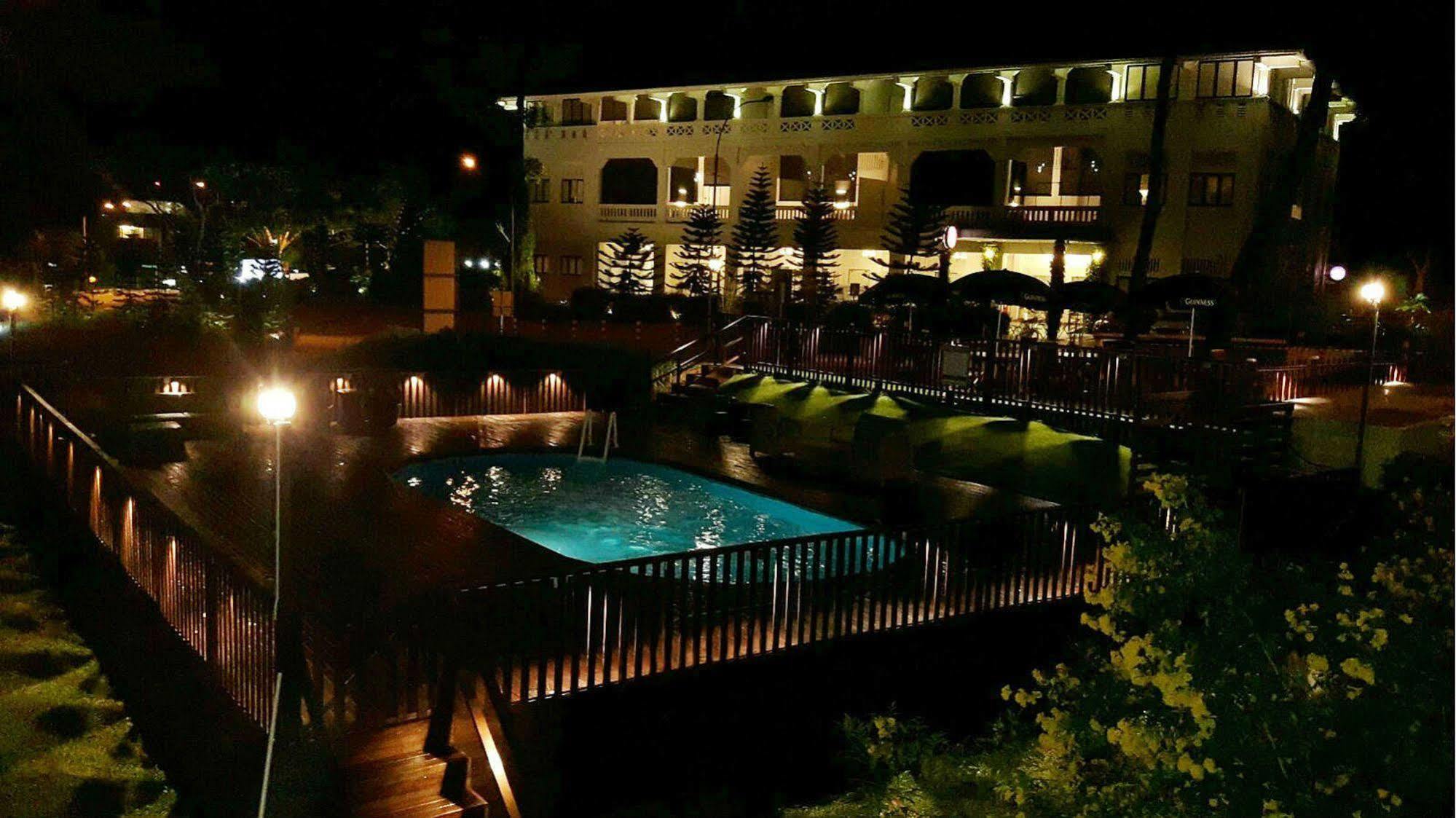 Raintr33 Hotel Singapura Luaran gambar